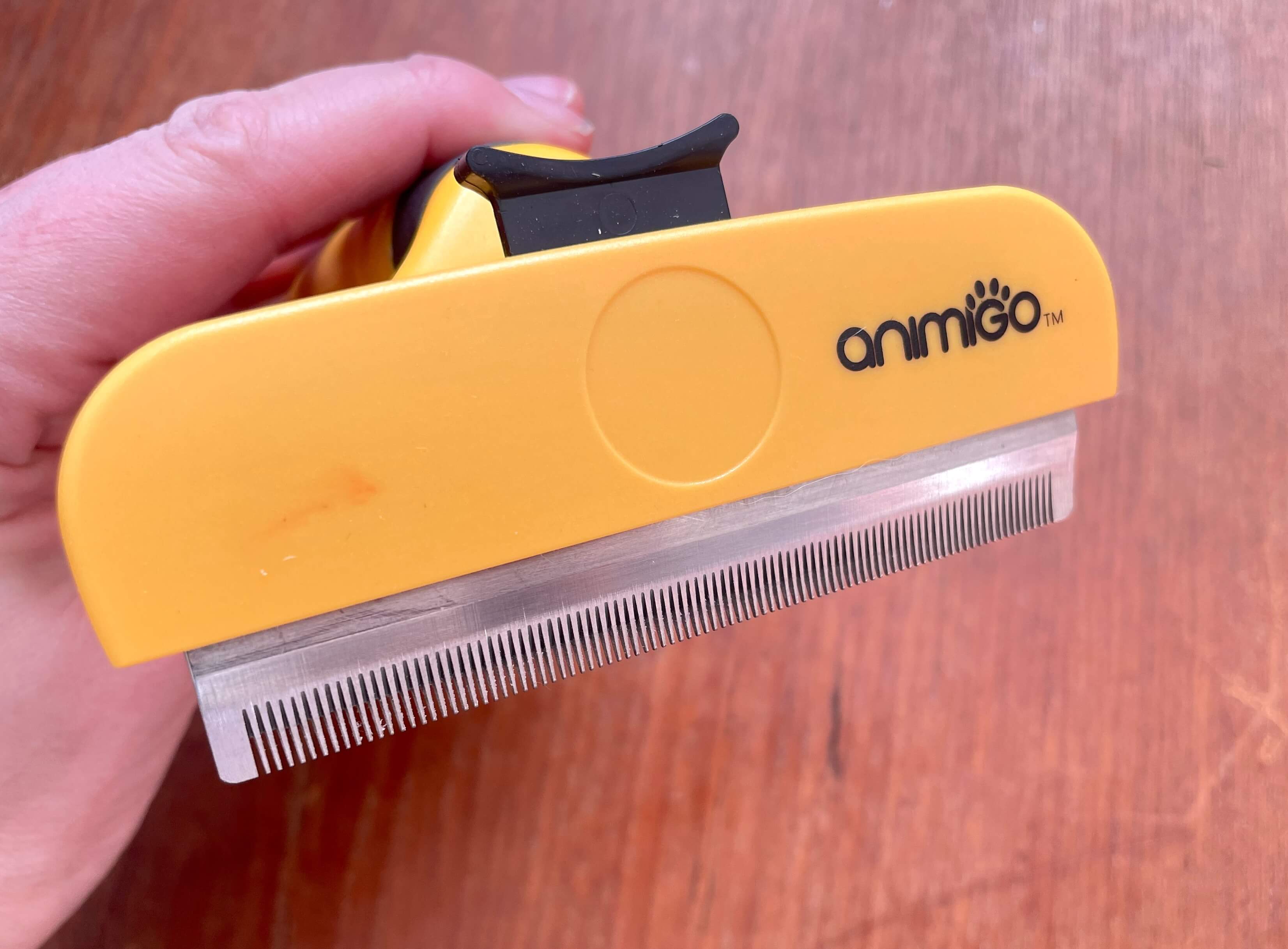 Animigo hundebørste tæt på