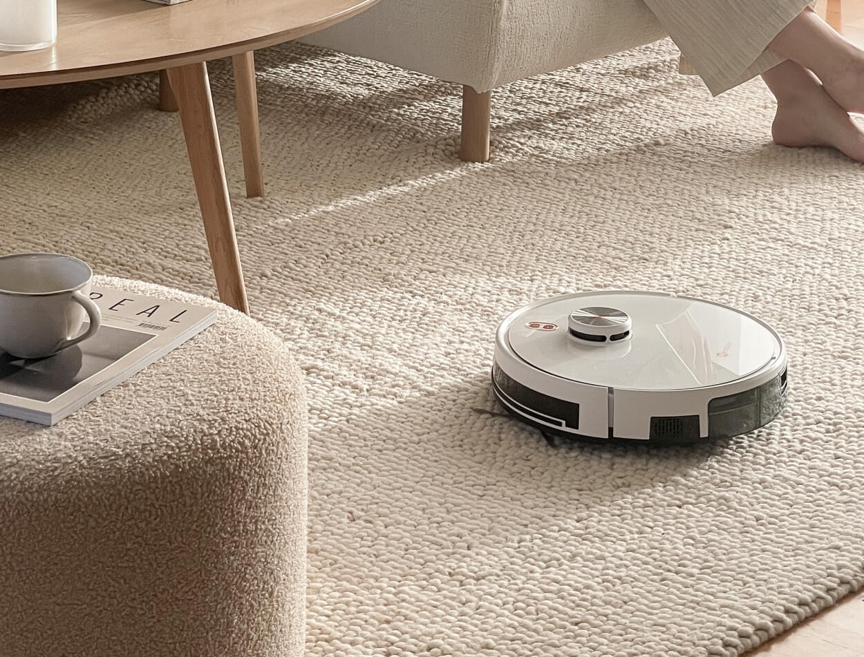 Neatsvor X600 støvsuger gulvtæppe i stue